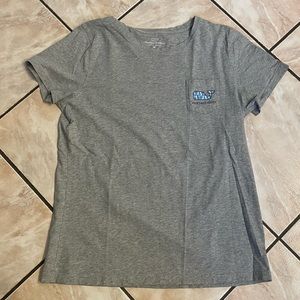 Vineyard Vines Tee Size: M